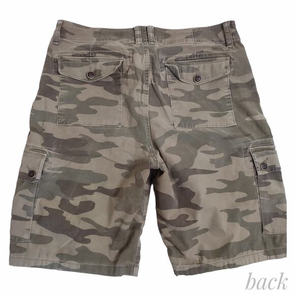 LUCKY BRAND Camouflage Cargo Shorts Size 33 Gorpcore Utility Outdoors Unisex - Picture 3 of 11